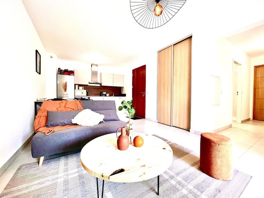 Appartement Terrasse St Florent سانت فلوران المظهر الخارجي الصورة