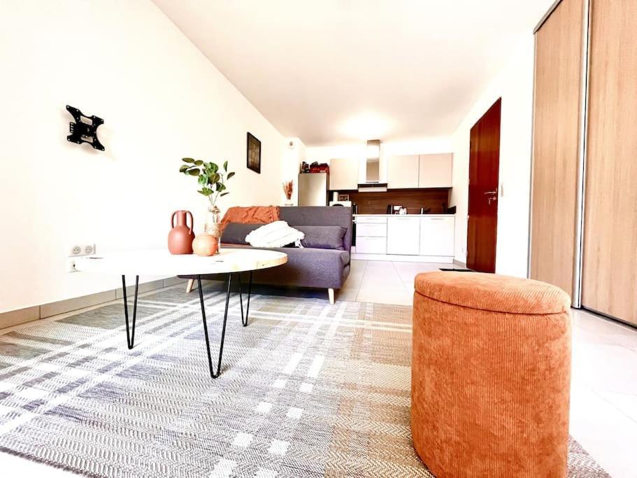 Appartement Terrasse St Florent سانت فلوران المظهر الخارجي الصورة