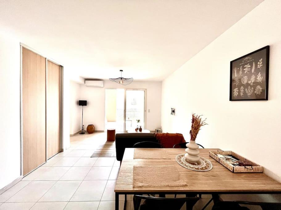 Appartement Terrasse St Florent سانت فلوران المظهر الخارجي الصورة