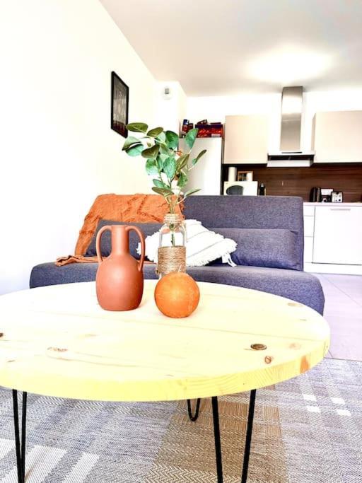 Appartement Terrasse St Florent سانت فلوران المظهر الخارجي الصورة